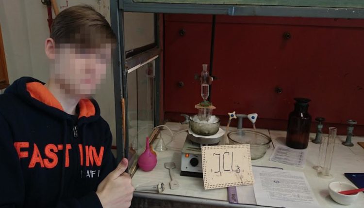 Питерскому студенту-бомбисту оторвало руки