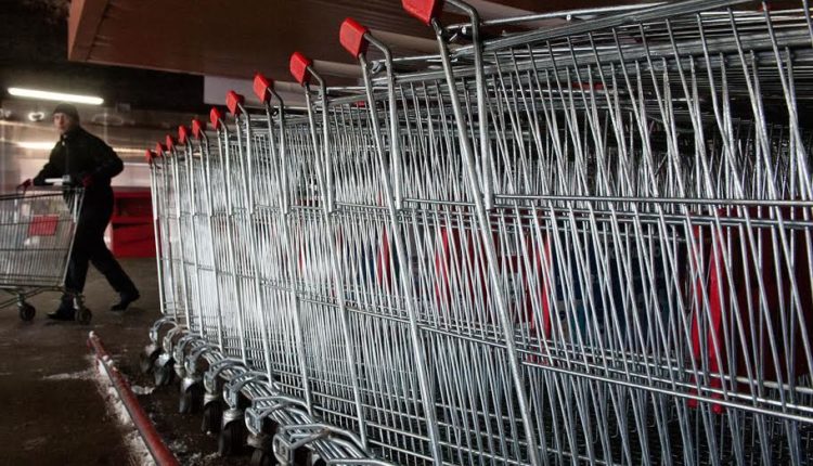 Траты россиян опустились до пятилетнего минимума